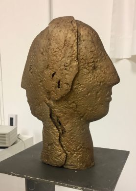 "Janus" Bronzeguss montiert